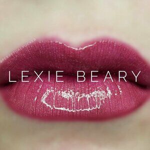 Lexie Bear-y LipSense